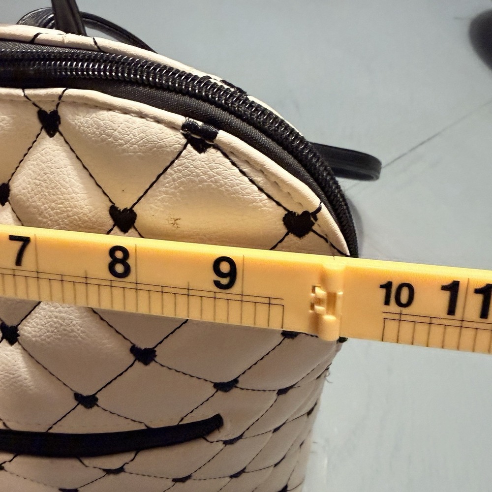 Betsey Johnson Backpack Purse White With Black Trim Gold Details - Picture 7 of 9